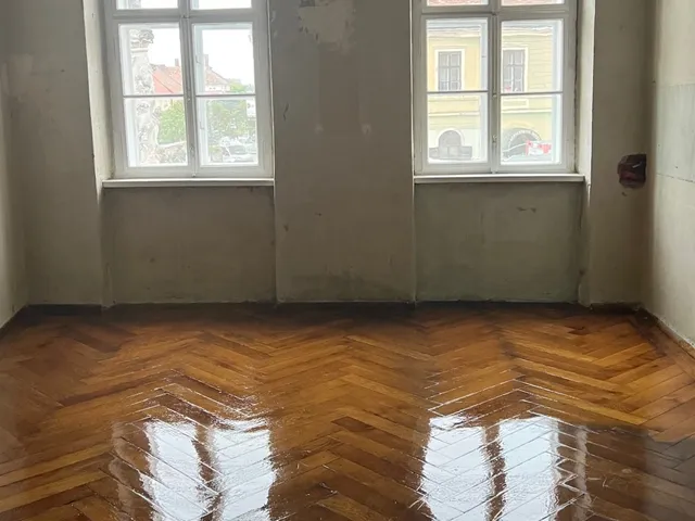 Eladó lakás Kőszeg, Belváros 151 nm