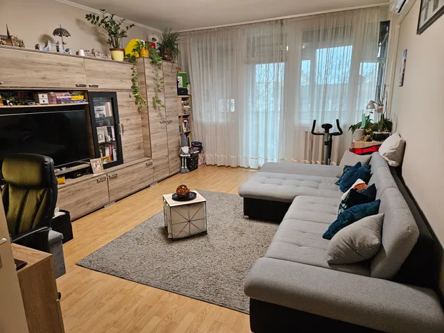 Eladó lakás Szombathely, Belváros 77 nm