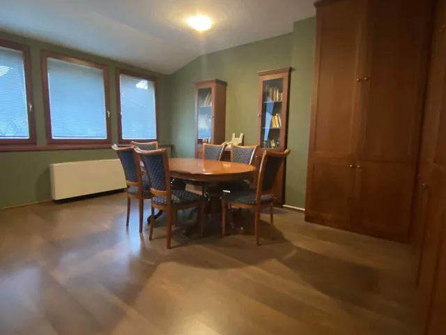 Eladó kereskedelmi és ipari ingatlan Szombathely, Belváros 56 nm