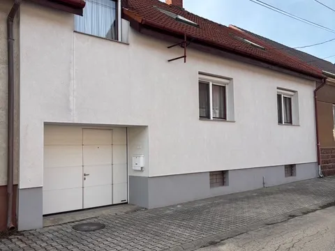 Eladó ház Szombathely, Alsóhegy 195 nm