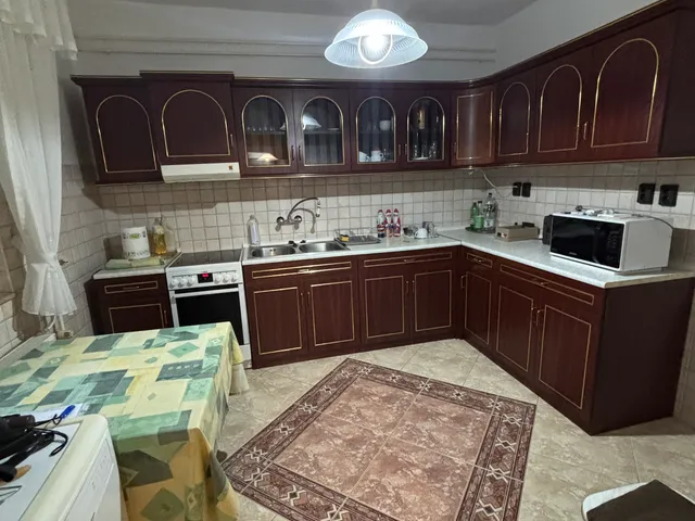 Eladó ház Szombathely, Gyöngyöshermán 160 nm