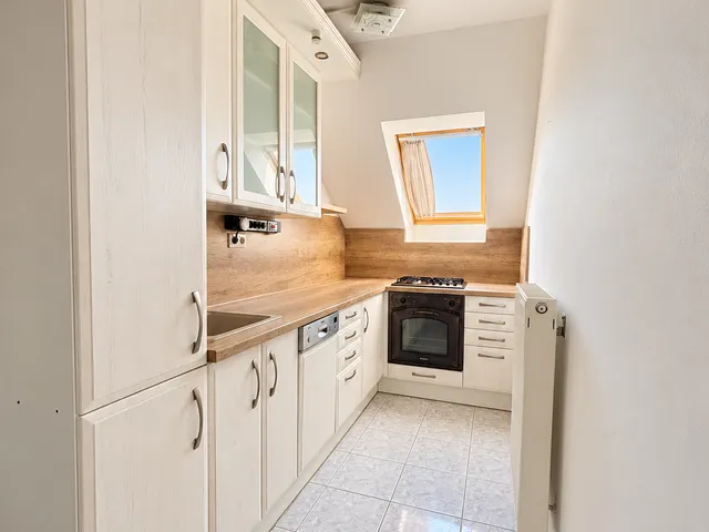 Eladó lakás Szombathely, Oladi lakótelep 60 nm