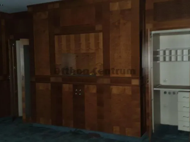 Eladó kereskedelmi és ipari ingatlan Budapest V. kerület, Bank negyed 265 nm