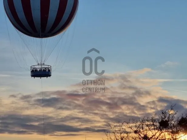 Eladó kereskedelmi és ipari ingatlan Budapest XIV. kerület, Herminamező 250 nm