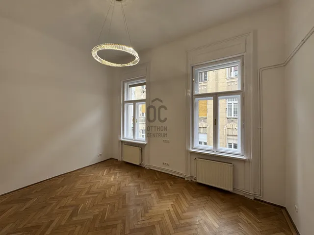 Kiadó lakás Budapest VI. kerület 135 nm