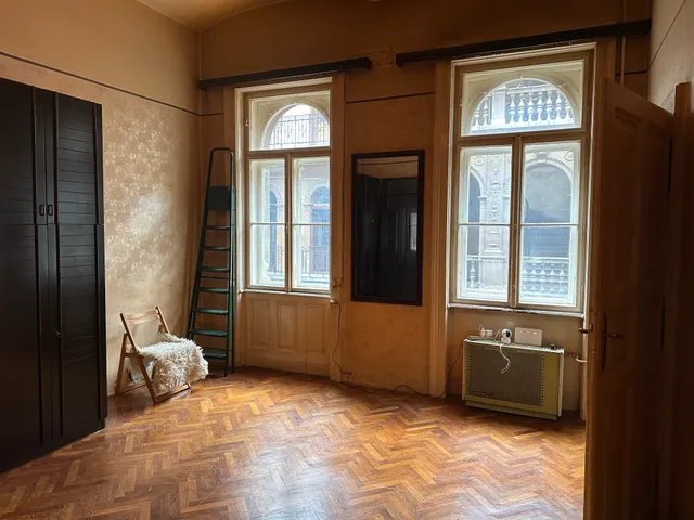 Eladó lakás Budapest VI. kerület, Nagykörúton kívüli terület 63 nm