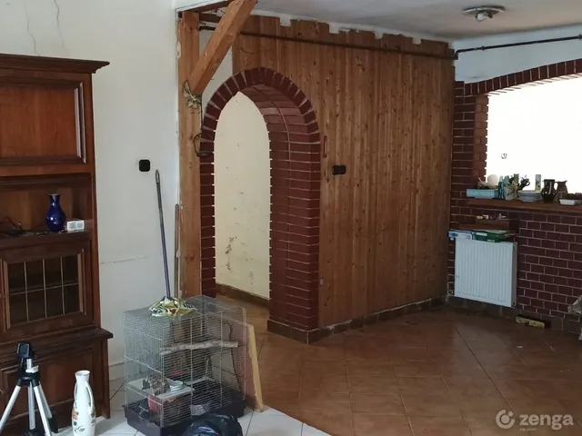 Eladó ház Budapest X. kerület, Óhegy 181 nm