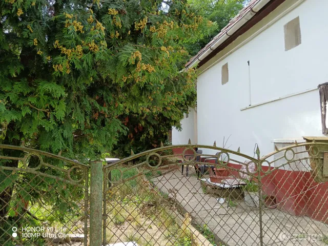 Eladó ház Sárisáp, Móricz Zsigmond 18 110 nm