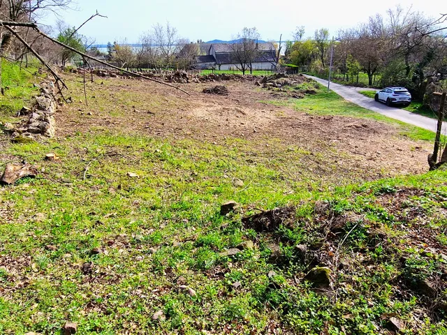 Eladó telek Badacsonytomaj, Badacsony 1154 nm