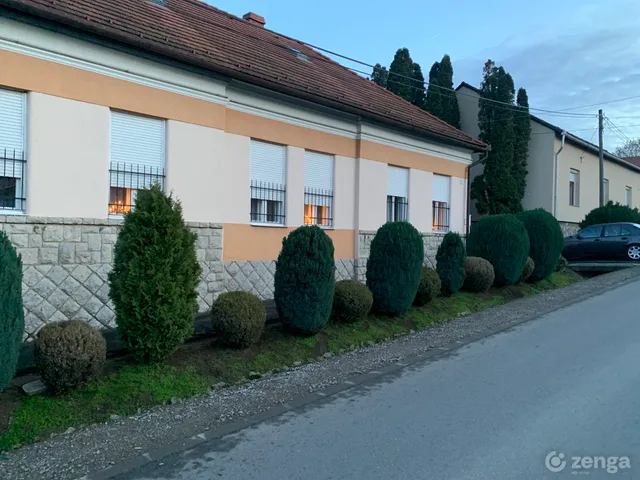 Eladó ház Bonyhád 160 nm
