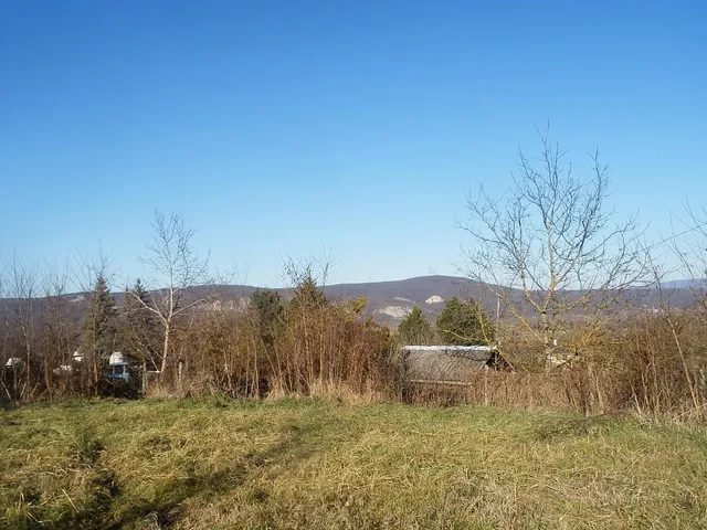 Eladó telek Esztergom 1199 nm