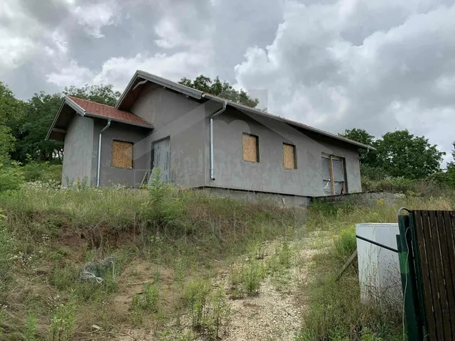 Eladó ház Esztergom 85 nm