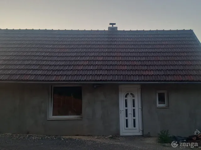 Eladó ház Dudar 40 nm