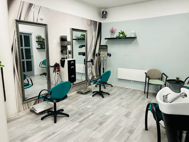 Eladó kereskedelmi és ipari ingatlan Keszthely 30 nm