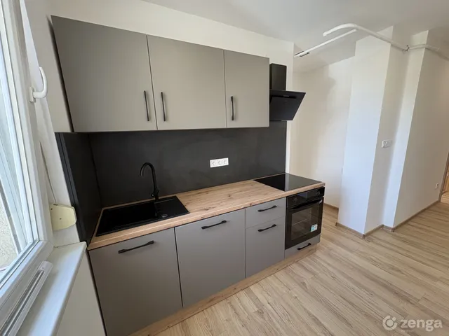 Eladó lakás Veszprém, Jutasi úti lakótelep 52 nm