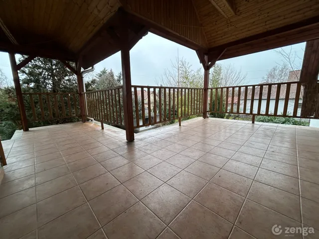 Eladó ház Budakalász, Szent István-telep 158 nm