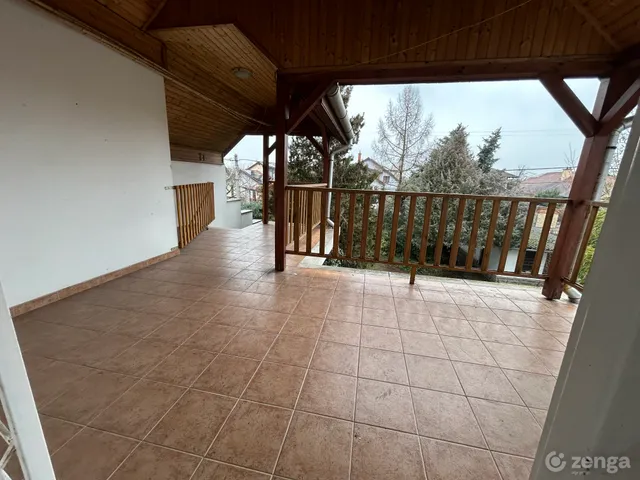 Eladó ház Budakalász, Szent István-telep 158 nm