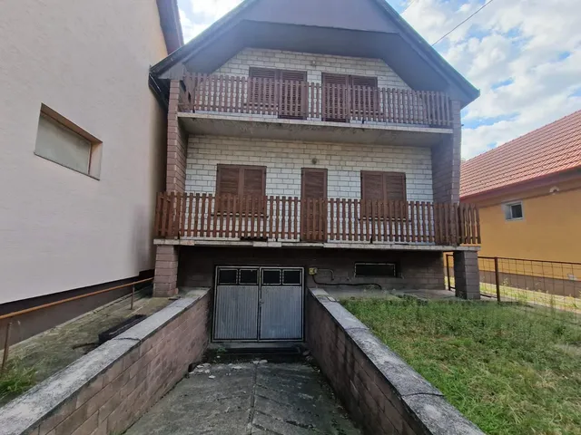 Eladó ház Dunaharaszti 220 nm