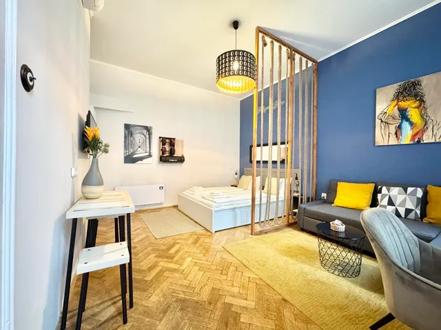 Eladó lakás Budapest VII. kerület, Belső-Erzsébetváros, Akácfa utca 30 nm