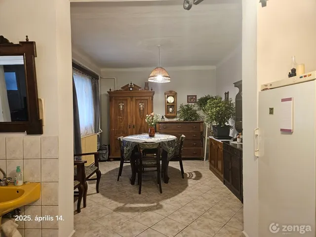 Eladó ház Bonyhád, Majos 113 nm