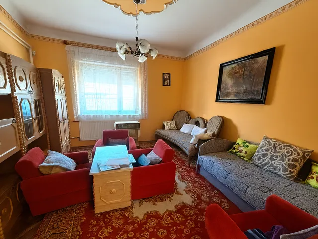 Eladó ház Mezőkövesd 150 nm