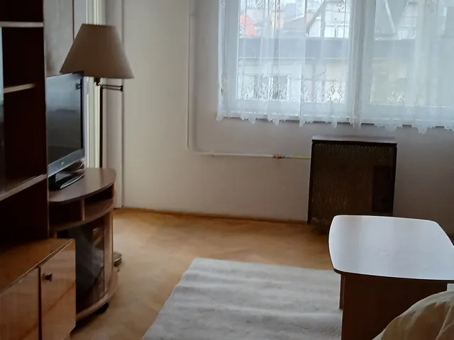 Kiadó lakás Budapest XVII. kerület, Akadémia-Újtelep 48 nm