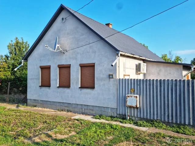 Eladó ház Kiszombor 70 nm