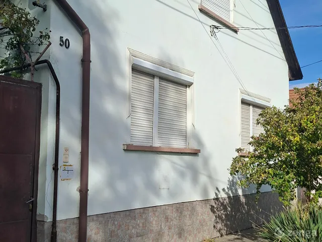 Eladó ház Kecskemét, Erzsébetváros 160 nm