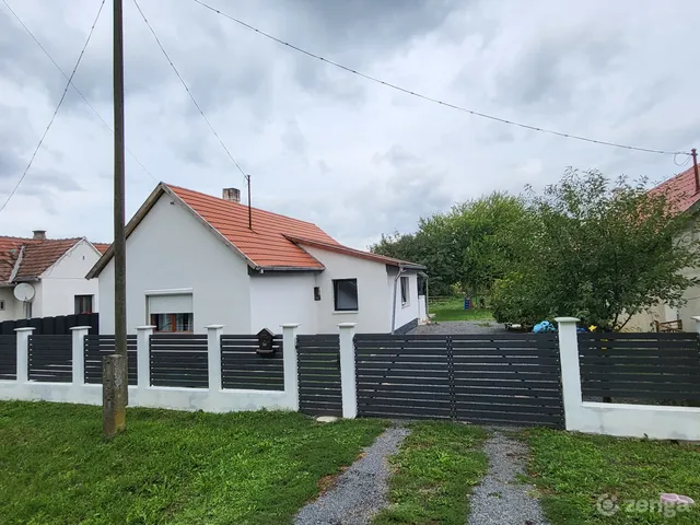 Eladó ház Pusztakovácsi 70 nm