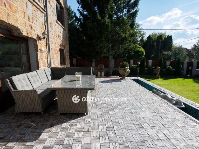 Eladó ház Budapest II. kerület, Erzsébetliget 370 nm