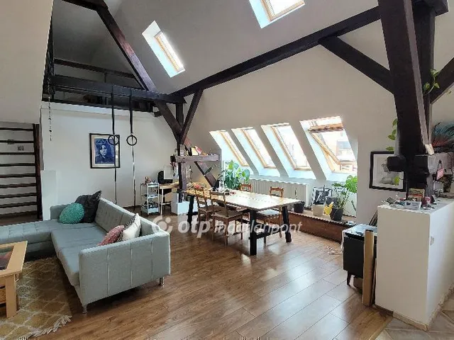 Eladó lakás Budapest XIII. kerület, Lőportárdűlő 111 nm