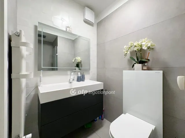 Eladó lakás Budapest XIII. kerület, Vizafogó 193 nm