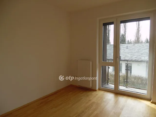 Eladó ház Budapest III. kerület, Békásmegyer 220 nm