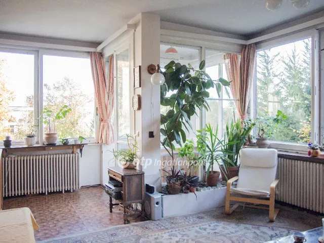 Eladó ház Budapest II. kerület, Vérhalom 220 nm