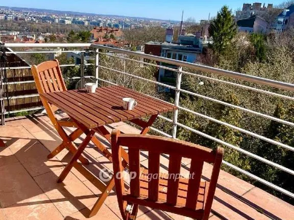Eladó lakás Budapest II. kerület, Szemlőhegy 57 nm