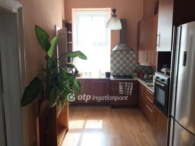 Eladó lakás Budapest VIII. kerület 78 nm