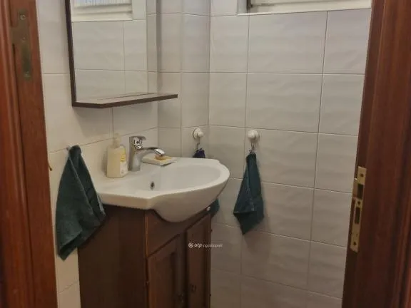 Eladó ház Budapest II. kerület, Máriaremete 320 nm