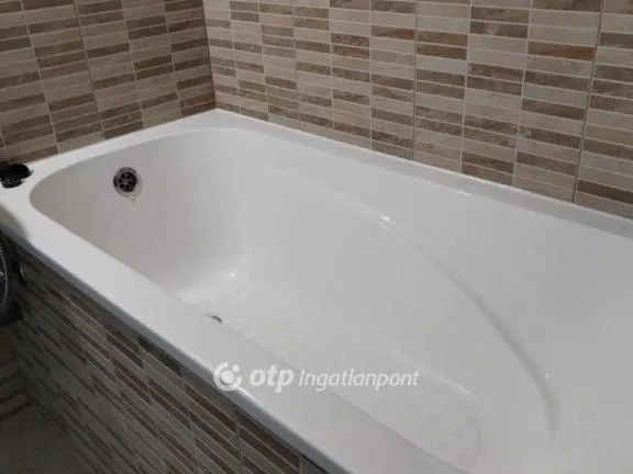 Eladó lakás Budapest III. kerület, Békásmegyer 51 nm