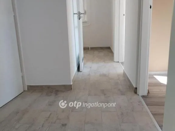Eladó lakás Budapest III. kerület, Békásmegyer 51 nm