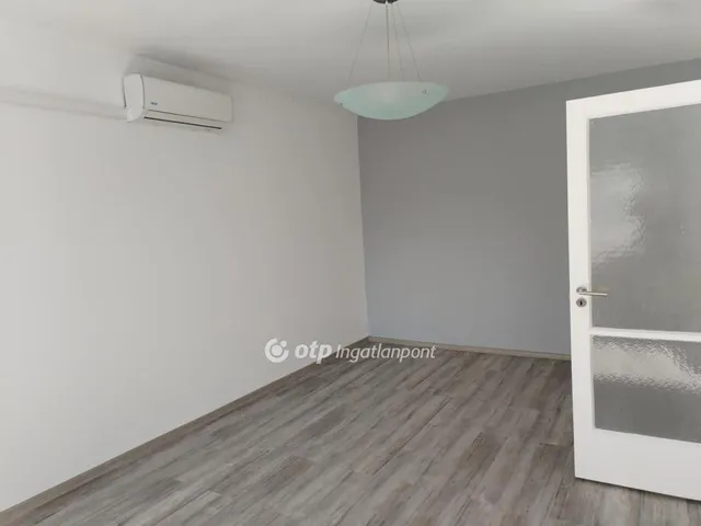 Eladó lakás Budapest III. kerület, Békásmegyer 51 nm