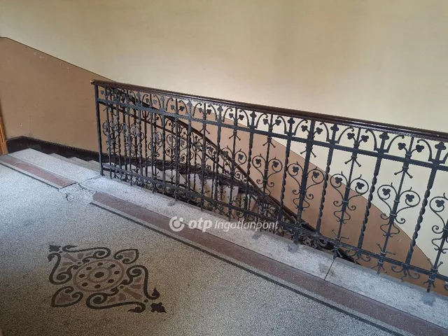 Eladó lakás Budapest VIII. kerület 78 nm