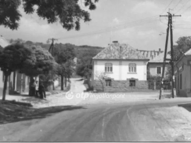 Eladó ház Üröm 150 nm