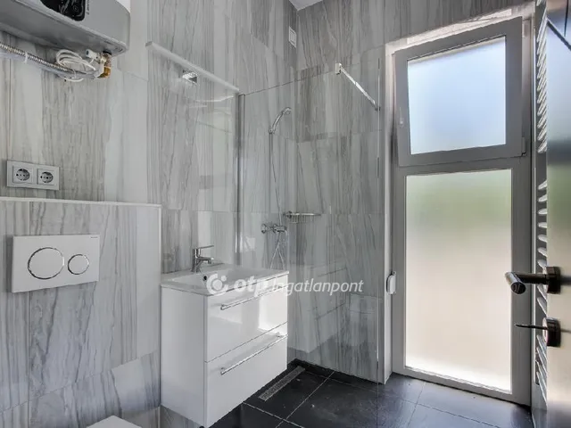 Eladó lakás Budapest II. kerület, Szépvölgy 32 nm