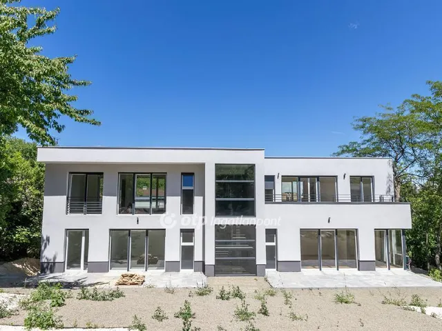 Eladó lakás Budapest II. kerület, Szépvölgy 32 nm