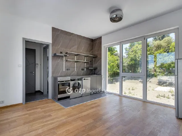 Eladó lakás Budapest II. kerület, Szépvölgy 32 nm