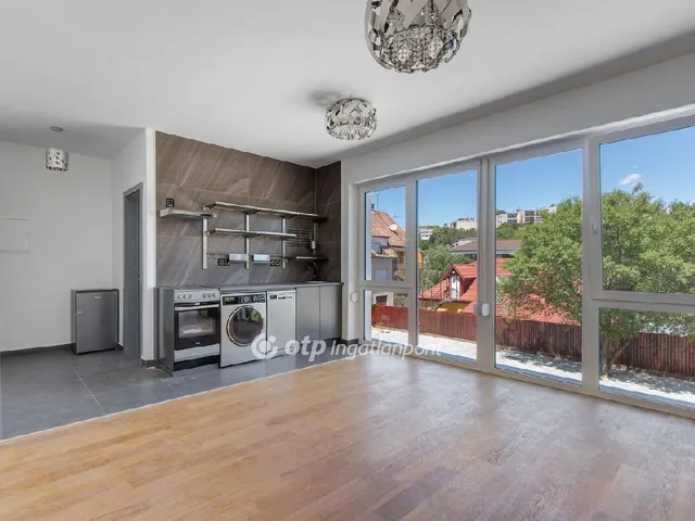 Eladó lakás Budapest II. kerület, Szépvölgy 32 nm