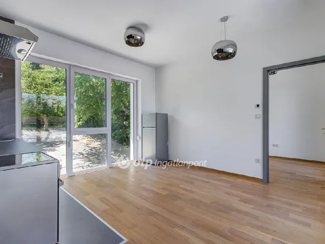 Eladó lakás Budapest II. kerület, Szépvölgy 32 nm