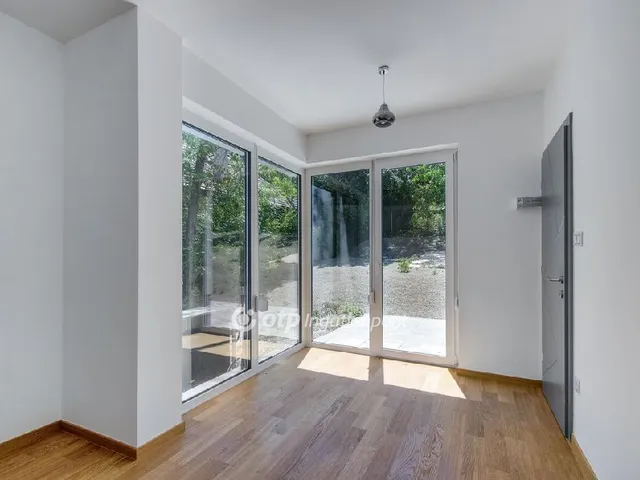 Eladó lakás Budapest II. kerület, Felhévíz II. ker. 41 nm