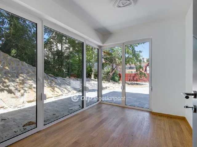 Eladó lakás Budapest II. kerület, Felhévíz II. ker. 28 nm