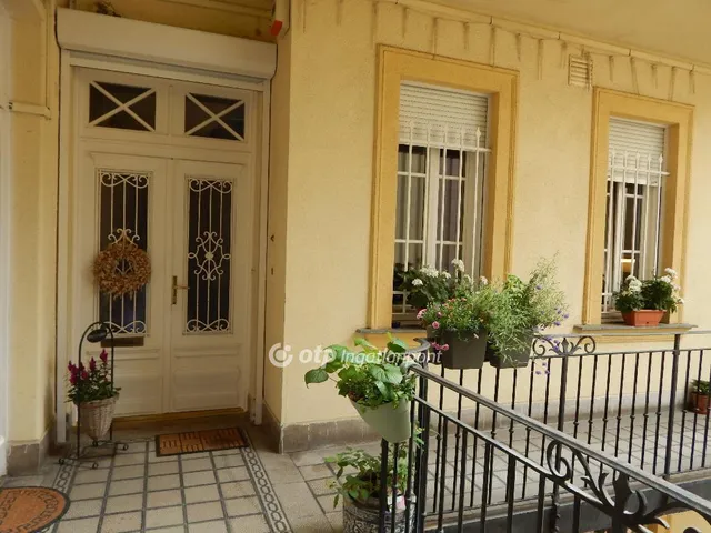 Eladó lakás Budapest II. kerület, Rózsadomb 155 nm